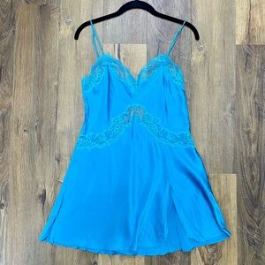 SOLD‼️ Victorias Secret turquoise satin lace slip nightgown chamise size Medium